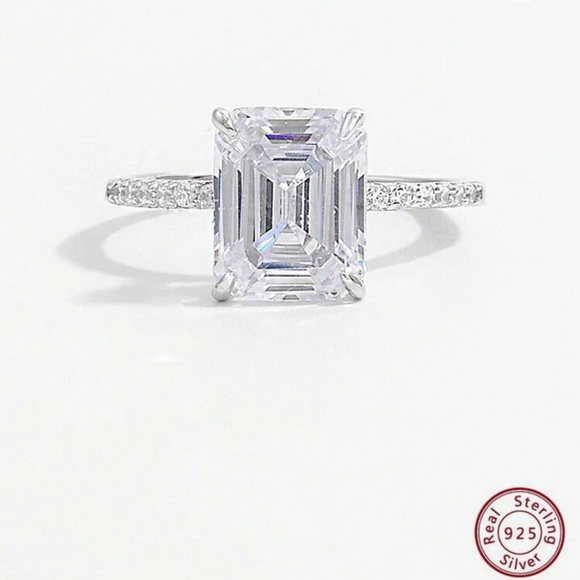 Rectangle Cut Cubic Zirconia 925 Sterling Silver Band - Picture 1 of 4